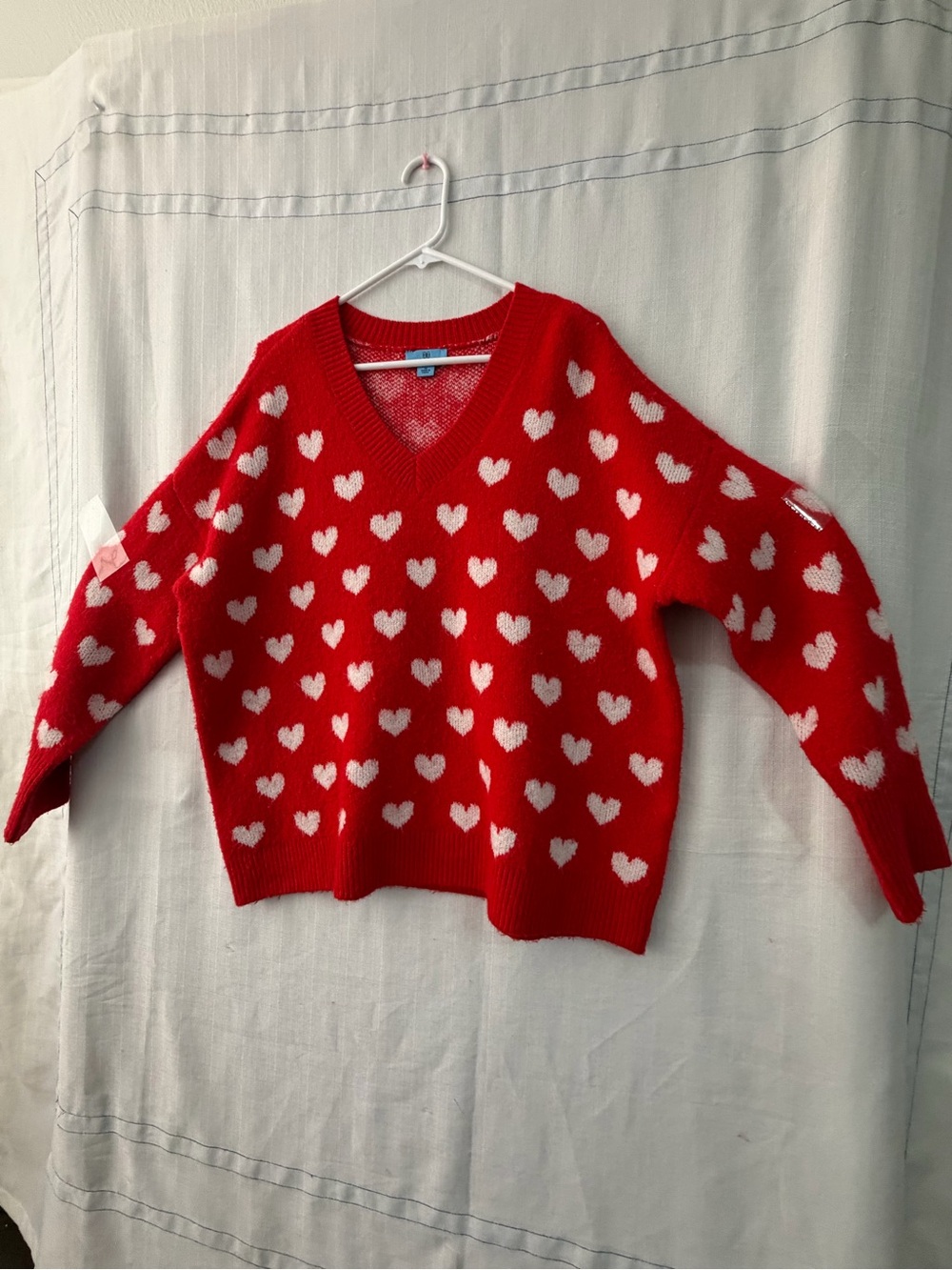 CeCe Women’s Size M Red White Heart V-Neck Sweater Excellent(C56)